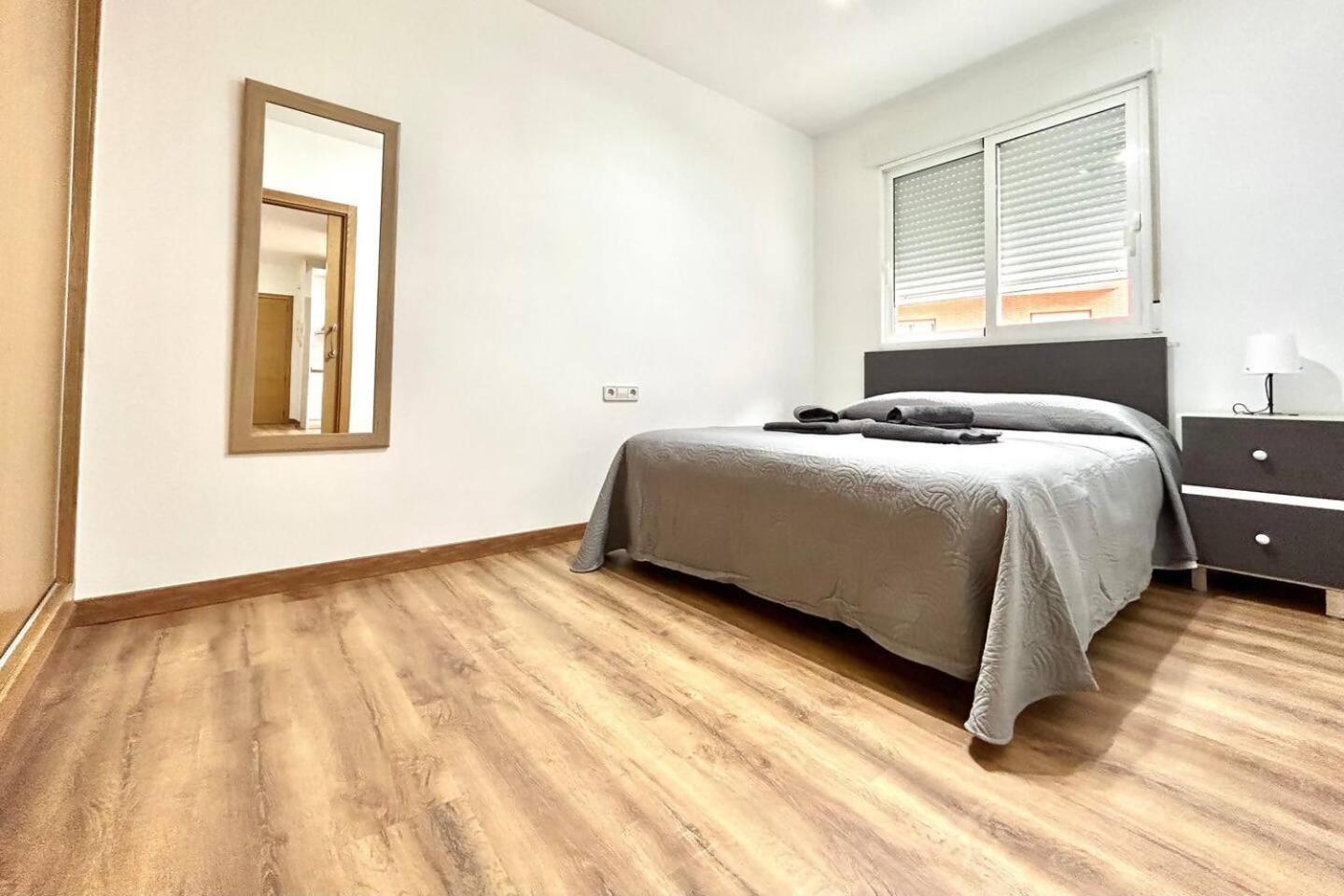 Plaza Europa Mas Que Apartment