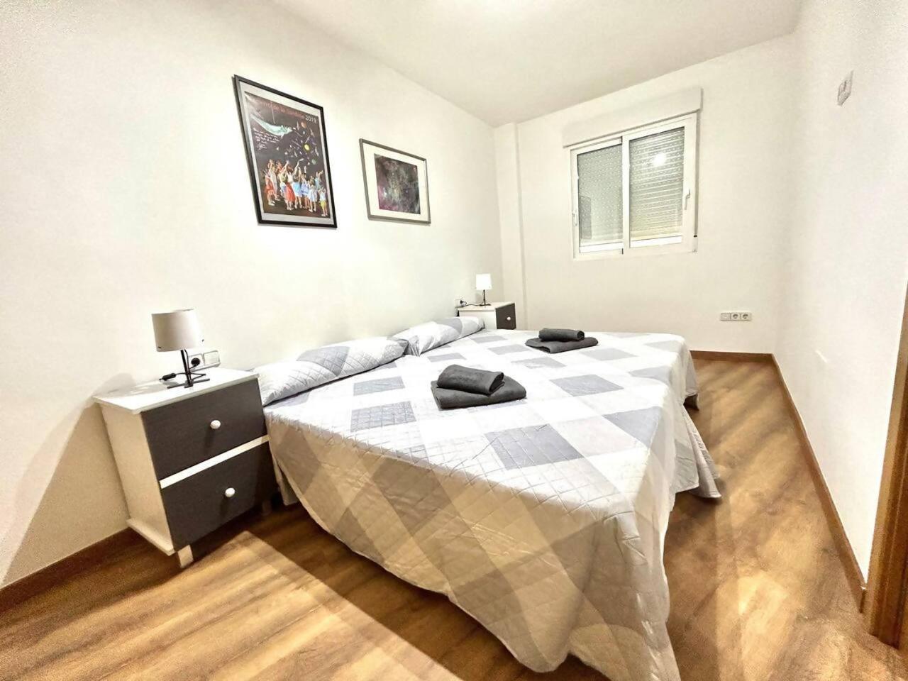 Plaza Europa Mas Que Apartment Murcia