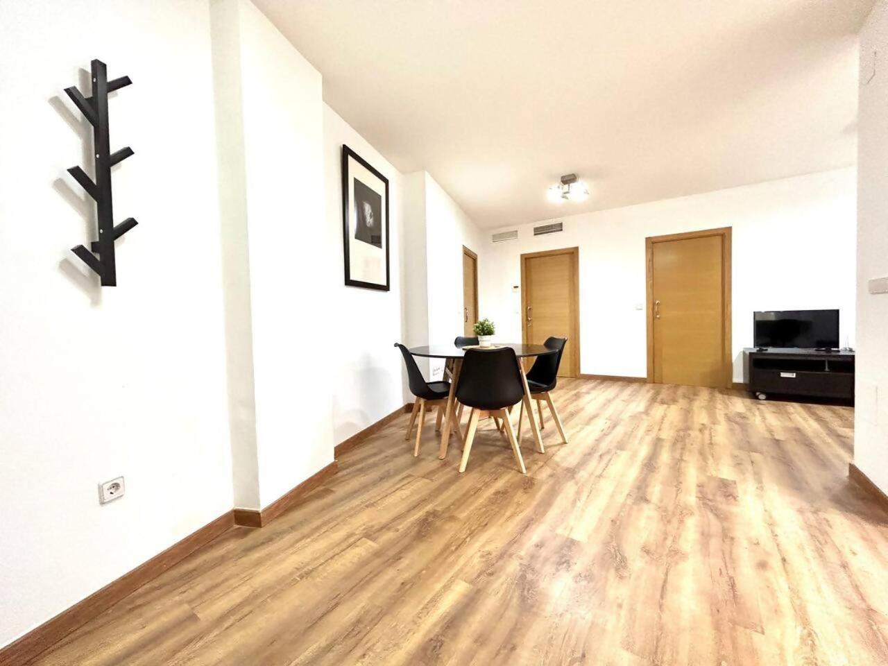 Apartment Plaza Europa Mas Que